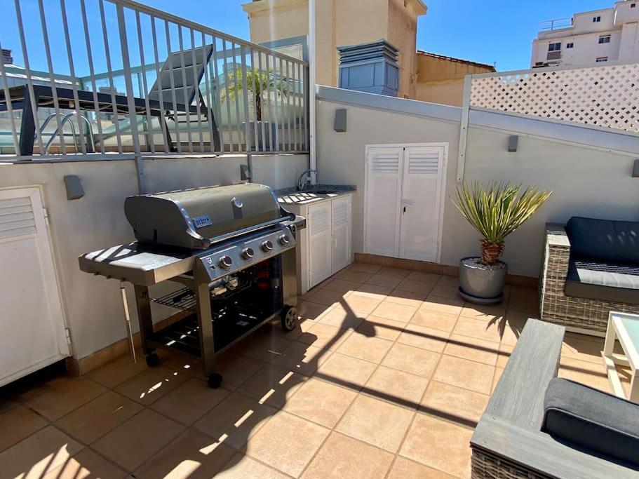 Appartement Mirella - Penthouse With Privat Pool And Terrace *